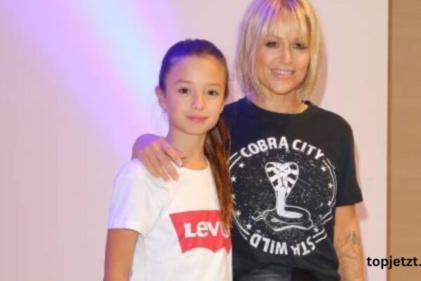 mia-carolin shitawey